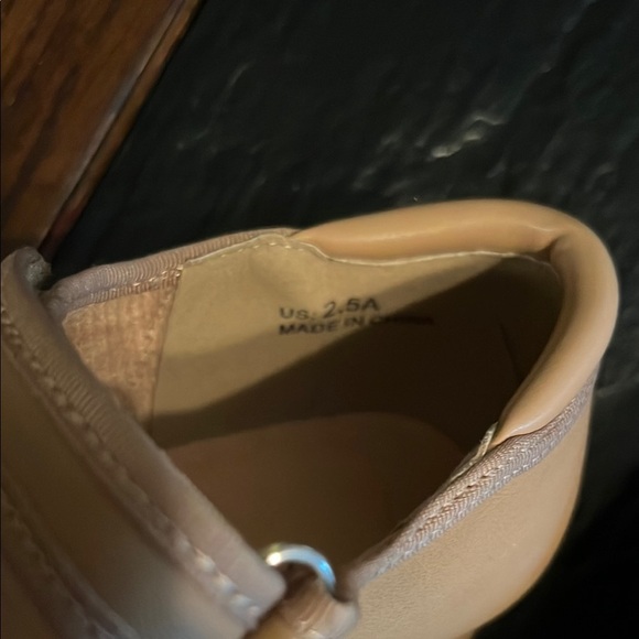 Tan Tap Shoes - Picture 3 of 3